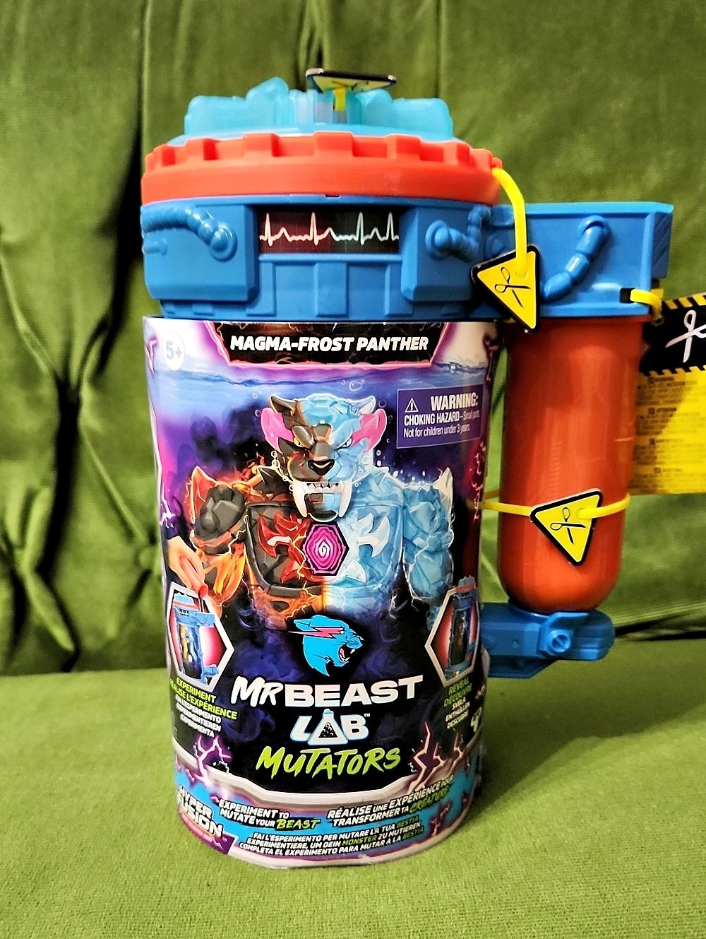 Mr Beast Lab Mutators Magma-Frost Panther